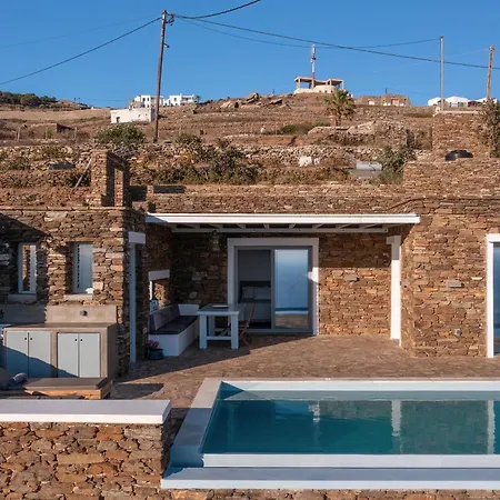 Leonora Tinos Villa Arnados